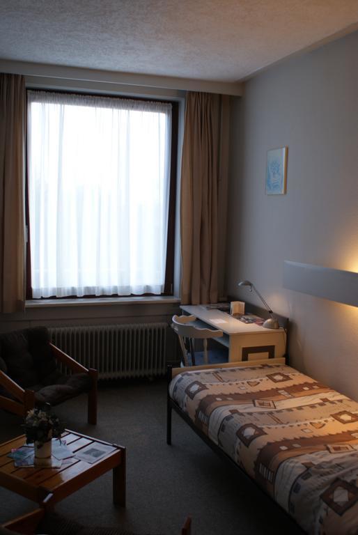 Eenpersoonskamer met Gedeelde Badkamer